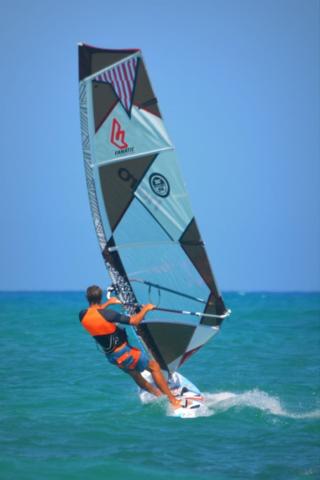 Windsurfing
